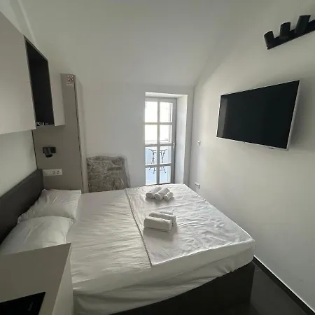 Apartment Radunica Olt Town - 5 *